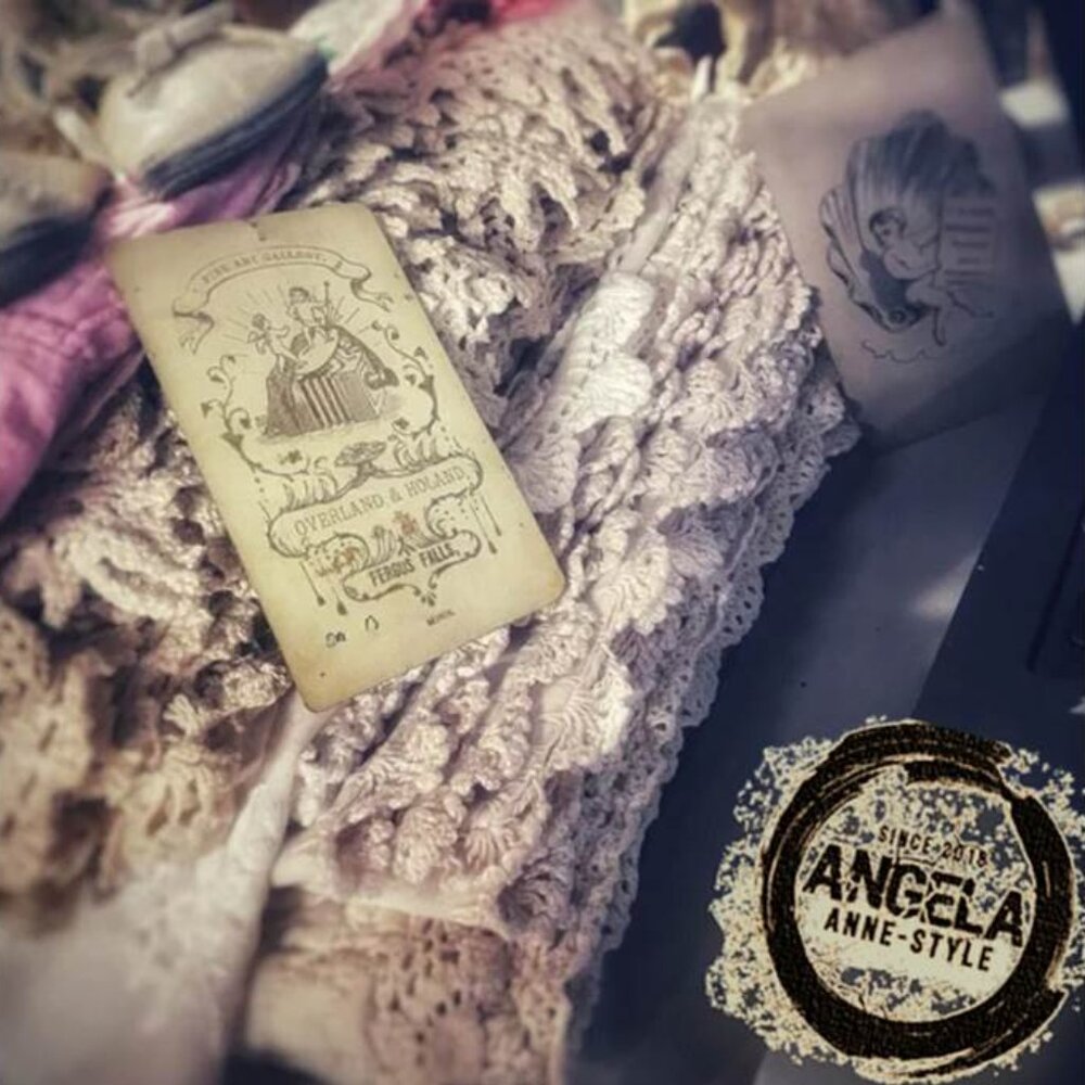 Vintage Crochet Lace & Fabrics Bundle